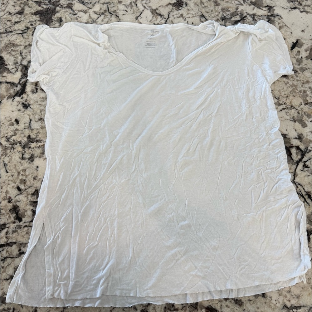 Indigo Luna X jinti Fell Women's White V-Neck Top